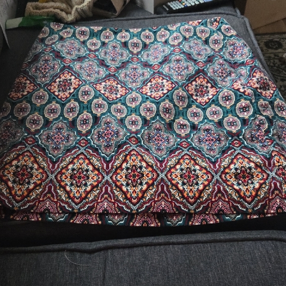 LOFT Multicolor Patterned Mini Skirt - Picture 1 of 5